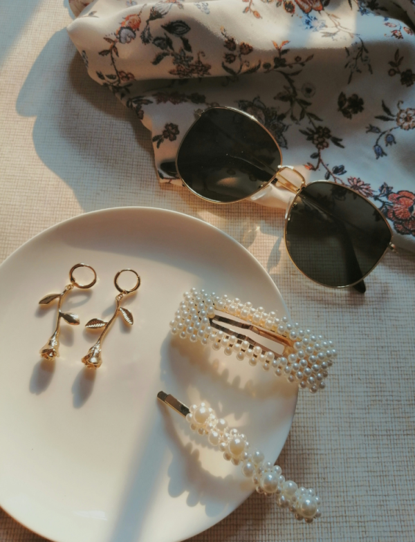 Delicate. Distinct. Yours.